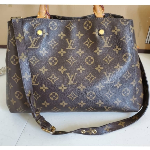 LOUIS VUITTON Monogram Montaigne MM Bag - Picture 4 of 11